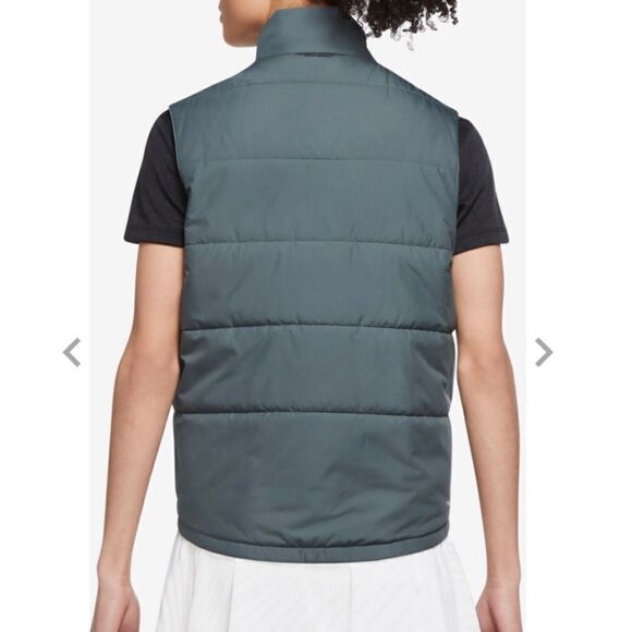 Nike Women's Therma Fit Repel Reversible Vest - Picture 2 of 15